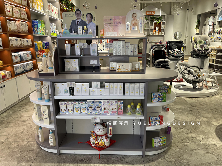QiQi母婴店设计